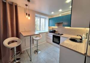 2-к квартира, вторичка, 42м2, 4/4 этаж