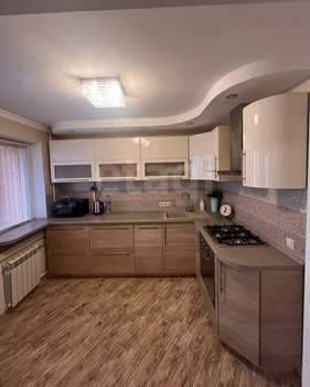 3-к квартира, вторичка, 72м2, 2/9 этаж