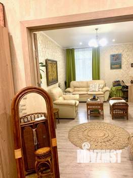 2-к квартира, вторичка, 65м2, 2/4 этаж