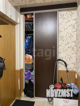 2-к квартира, вторичка, 52м2, 1/4 этаж