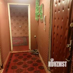 2-к квартира, вторичка, 44м2, 1/5 этаж