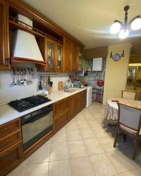2-к квартира, вторичка, 73м2, 9/10 этаж